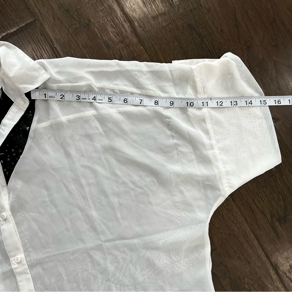 Almost Famous Sheer Medium Button Up Short Sleeve Top - Picture 12 of 15